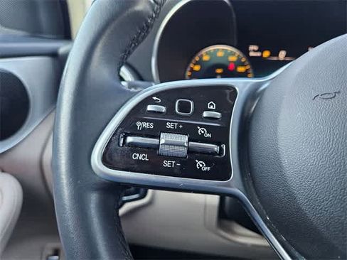 Certified 2022 Mercedes-Benz GLC 300 image 22