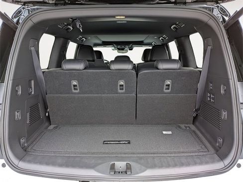 New 2025 Nissan Armada PRO-4X w/ Pro-4X Premium Package image 29