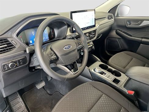 Used 2024 Ford Escape Active w/ Tech Pack #1 image 9