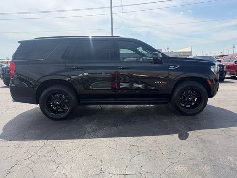 Used 2022 GMC Yukon AT4 AWD/4WD image 10