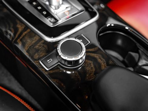 Used 2017 Mercedes-Benz SLC 300 image 18