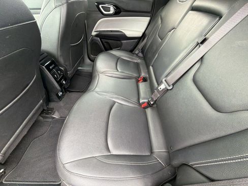 Used 2025 Jeep Compass Limited AWD/4WD image 25