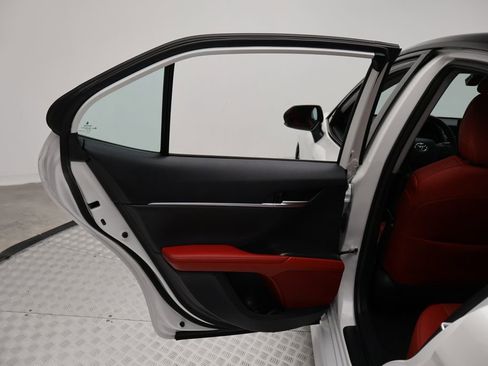 Used 2023 Toyota Camry XSE w/ Navigation Package image 20