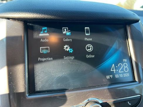 Used 2017 Chevrolet Cruze LT image 23