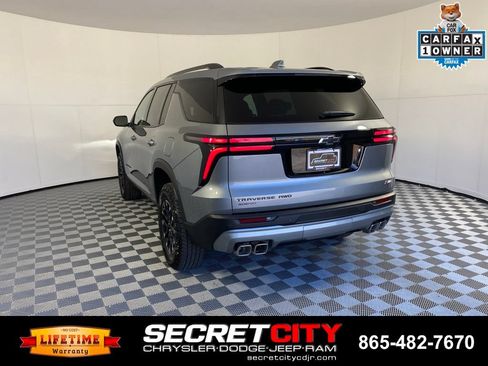 Used 2026 Chevrolet Traverse Z71 AWD/4WD image 5