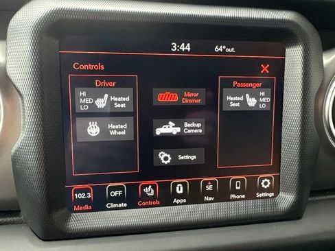 Used 2022 Jeep Gladiator Rubicon w/ Cold Weather Group AWD/4WD image 11