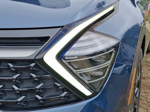 Certified 2024 Kia Sportage X-Line AWD/4WD image 9