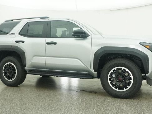 Certified 2026 Toyota 4Runner TRD Off-Road Premium AWD/4WD image 28