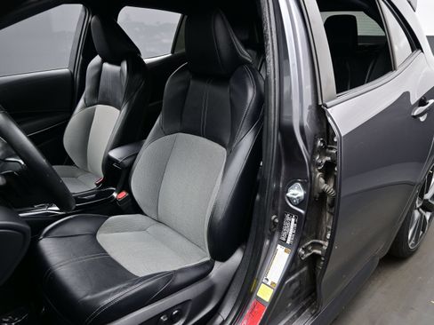 Used 2022 Toyota Corolla XSE FWD image 12