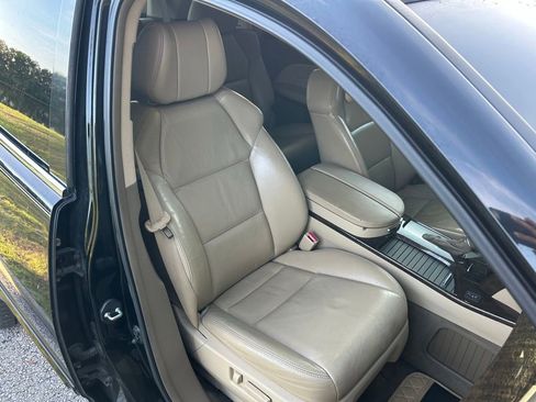 Used 2011 Acura MDX w/ Technology Package AWD/4WD image 17