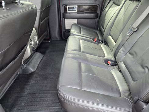 Used 2014 Ford F150 Platinum image 29