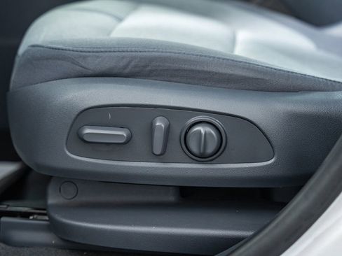 Used 2021 Chevrolet Blazer LT w/ LPO, Floor Liner Package image 34