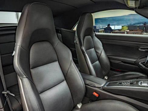 Used 2012 Porsche 911 Carrera S RWD image 41