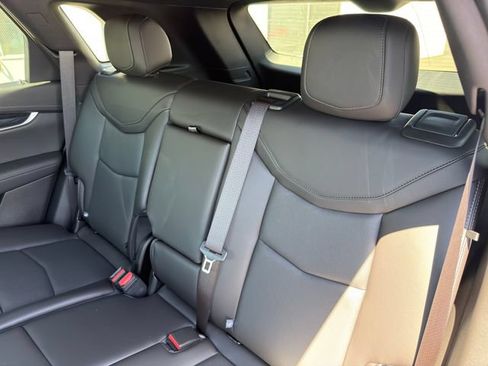 New 2026 Cadillac XT5 Premium Luxury w/ Driver Assist Package AWD/4WD image 17