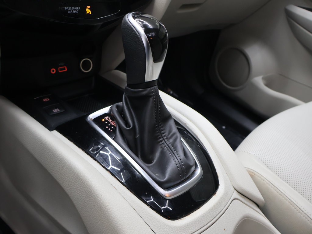 Used 2022 Nissan Rogue Sport SL w/ Premium Package AWD/4WD image 25
