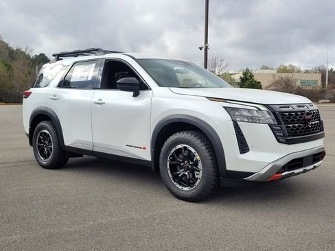 New 2026 Nissan Pathfinder Rock Creek AWD/4WD image 7