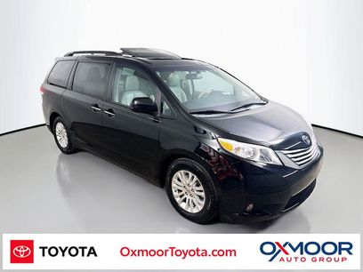 Used 2012 Toyota Sienna XLE w/ Premium Pkg