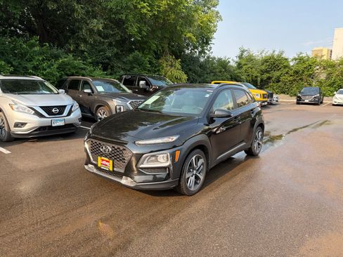 Used 2020 Hyundai Kona Limited AWD/4WD image 4