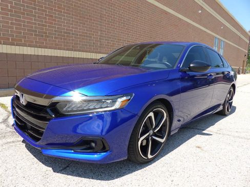 Used 2021 Honda Accord Sport image 5