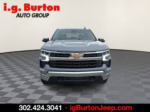 Used 2024 Chevrolet Silverado 1500 LT w/ Z71 Off-Road Package AWD/4WD image 2