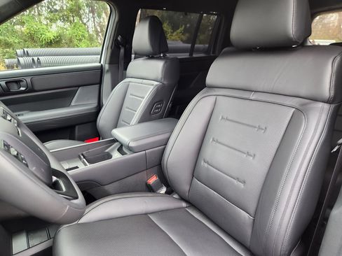 Used 2024 Hyundai Santa Fe Calligraphy image 8