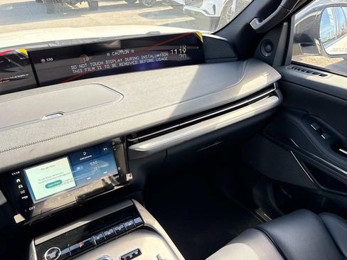 New 2025 Lincoln Navigator Reserve w/ Jet Appearance Package image 14