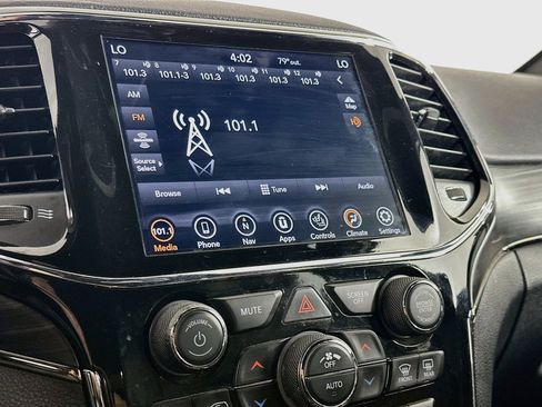 Used 2020 Jeep Grand Cherokee Limited X AWD/4WD image 21