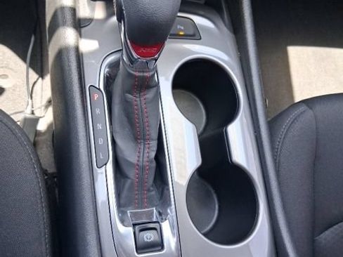 Used 2024 Chevrolet Malibu RS FWD image 12