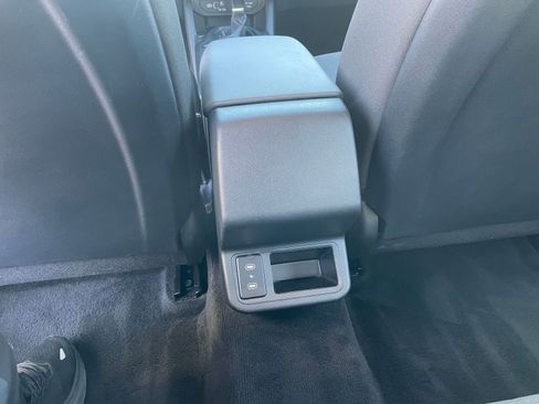 Used 2025 Kia K4 LXS image 25