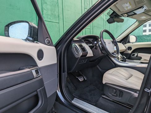 Used 2022 Land Rover Range Rover Sport HSE Silver Edition image 18