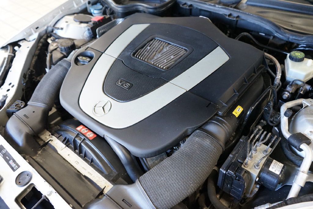 Used 2009 Mercedes-Benz SLK 300 image 49