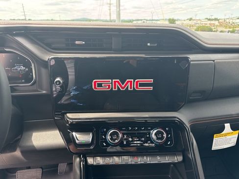 New 2026 GMC Sierra 1500 AT4 w/ AT4 Premium Package AWD/4WD image 19