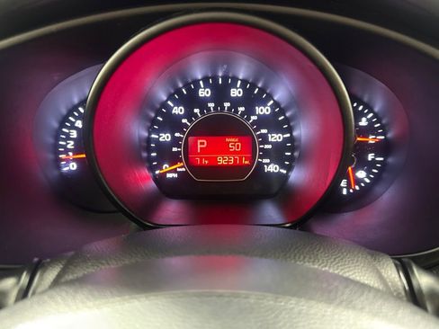 Used 2015 Kia Soul image 14