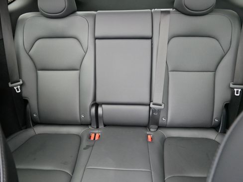 Used 2026 Tesla Model Y AWD image 13