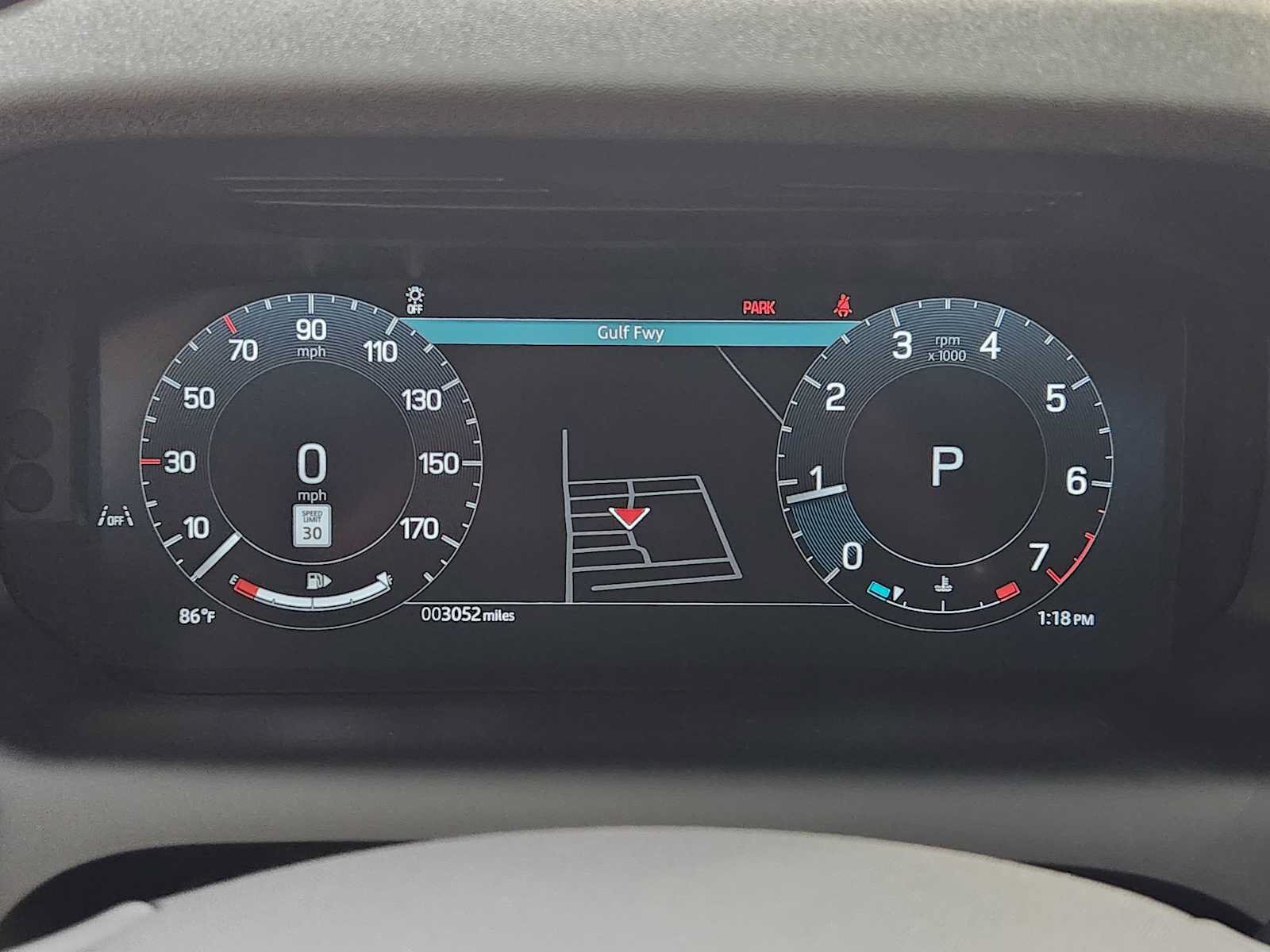Used 2026 Land Rover Discovery Sport Landmark AWD/4WD image 16