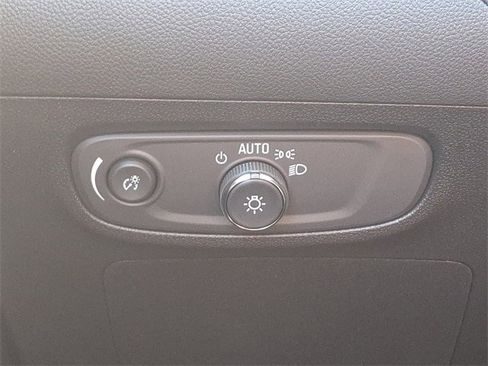 New 2025 Buick Encore GX Sport Touring w/ Advanced Technology Package image 16