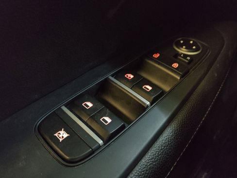 Used 2022 Kia Forte GT-Line w/ GT-Line Technology Package FWD image 27