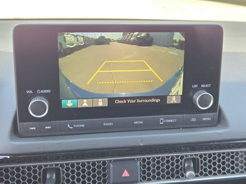Used 2025 Honda Civic Sport image 8