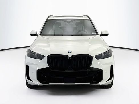 Certified 2024 BMW X5 sDrive40i w/ M Sport Package RWD image 2