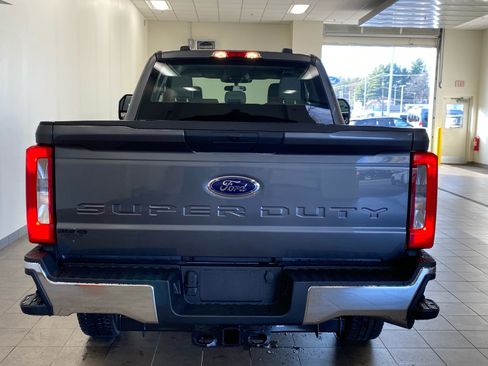 New 2026 Ford F250 XL w/ XL Chrome Package image 6