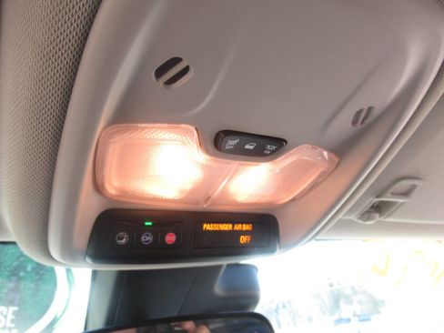 Used 2022 Buick Encore GX Preferred FWD image 25