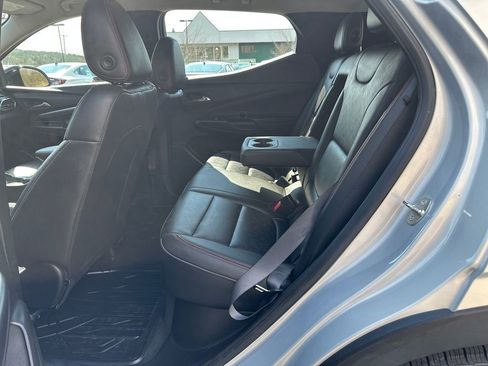 Used 2023 Chevrolet Bolt EUV Premier w/ Redline Edition FWD image 19