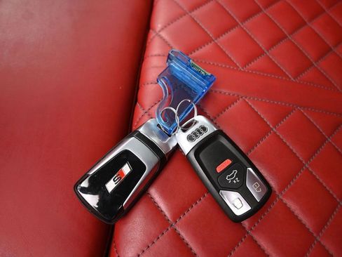 Used 2019 Audi S4 Premium Plus w/ Premium Plus Package image 55