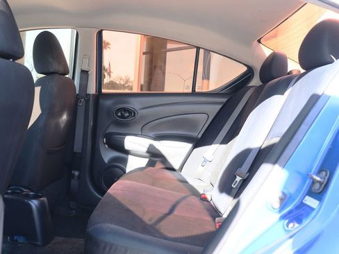 Used 2012 Nissan Versa SV image 30