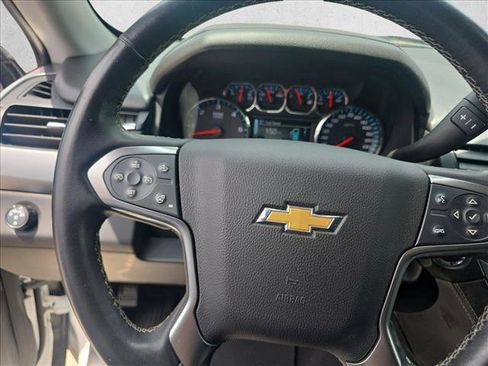Used 2020 Chevrolet Tahoe Premier RWD image 11