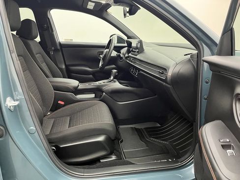 Used 2024 Honda HR-V Sport image 32