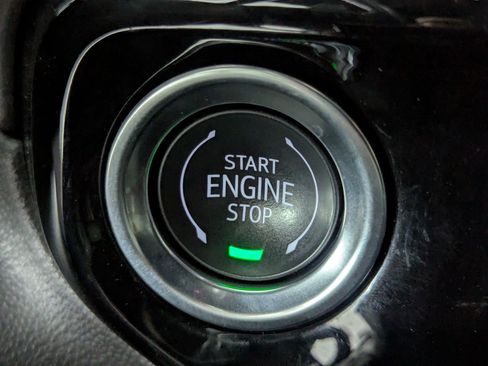 Used 2025 Chevrolet Silverado 1500 ZR2 w/ Technology Package image 23