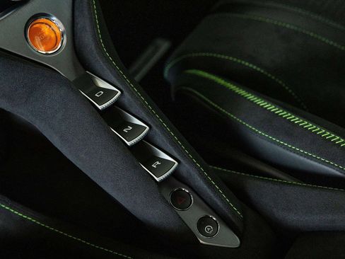 New 2026 McLaren 750S Coupe image 28