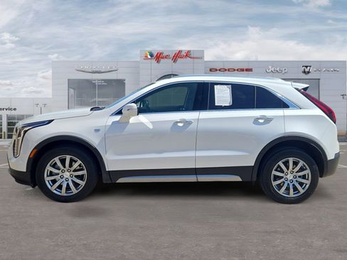 Used 2023 Cadillac XT4 Premium Luxury w/ Driver Assist Package FWD image 2
