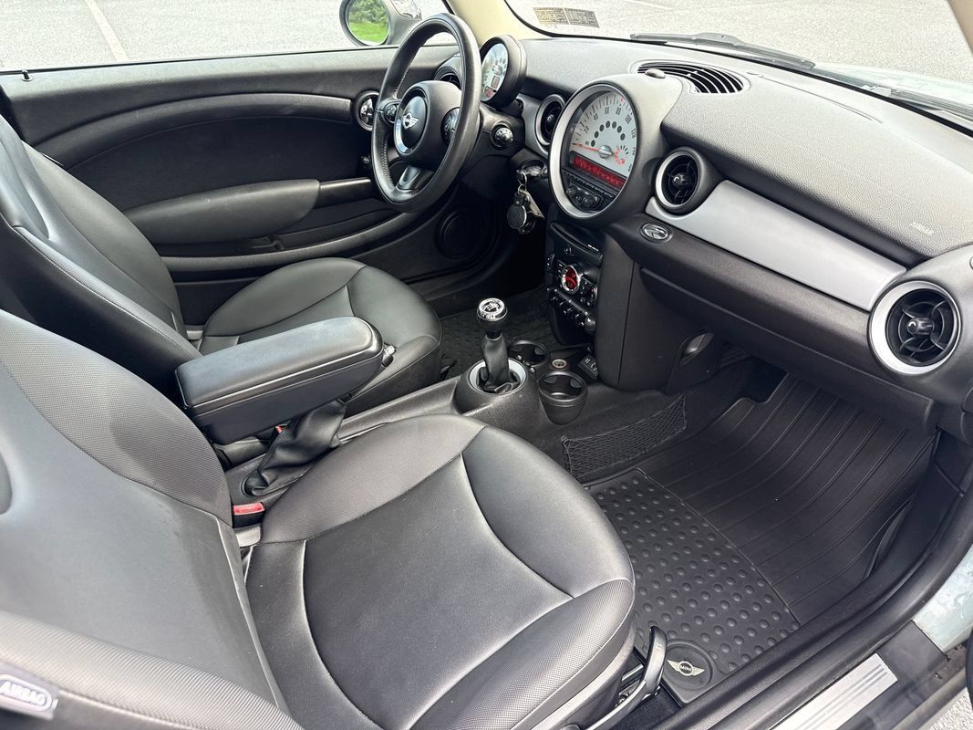 Used 2013 MINI Cooper Hardtop FWD image 13